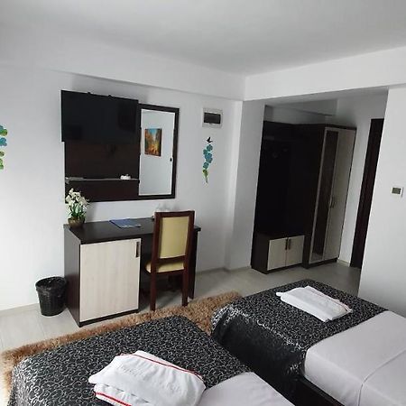Motel Didona B Sendreni Zewnętrze zdjęcie