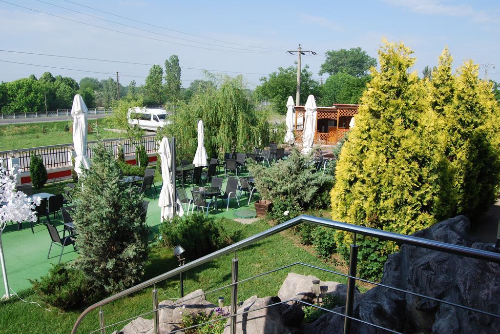 Motel Didona B Sendreni Zewnętrze zdjęcie